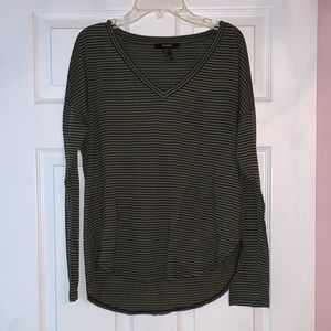 Forever 21 Long Sleeve V-Neck - Size S